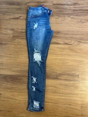 Women’s Wax Jean Distressed Skinny Jeans